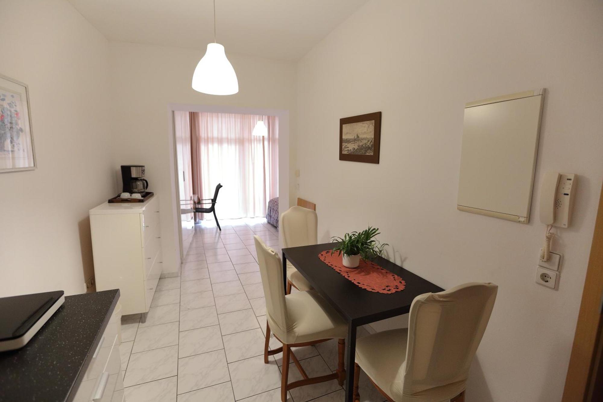 City-Wohnung 2 Brühl Eksteriør billede
